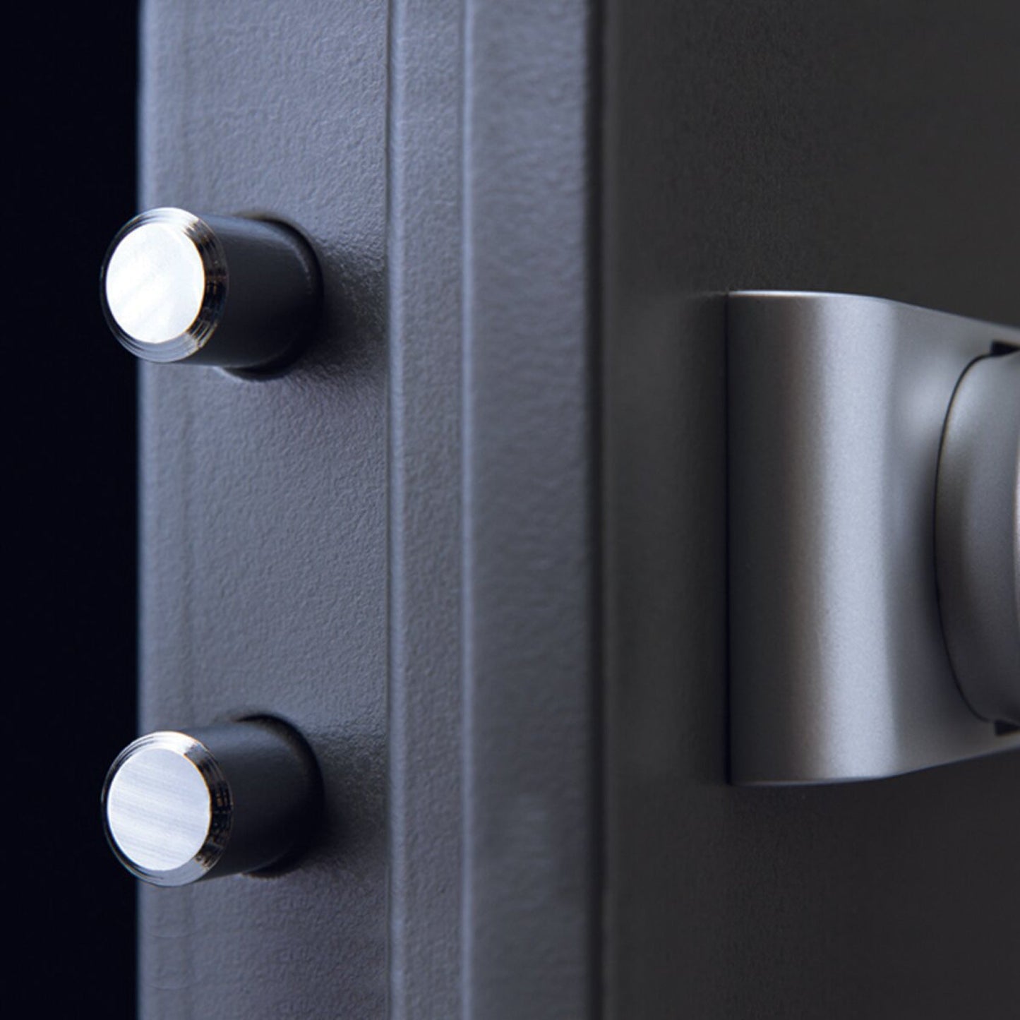 YFM/695/FG2 - XXL Professional Fire Safe Locker (90 minutes)