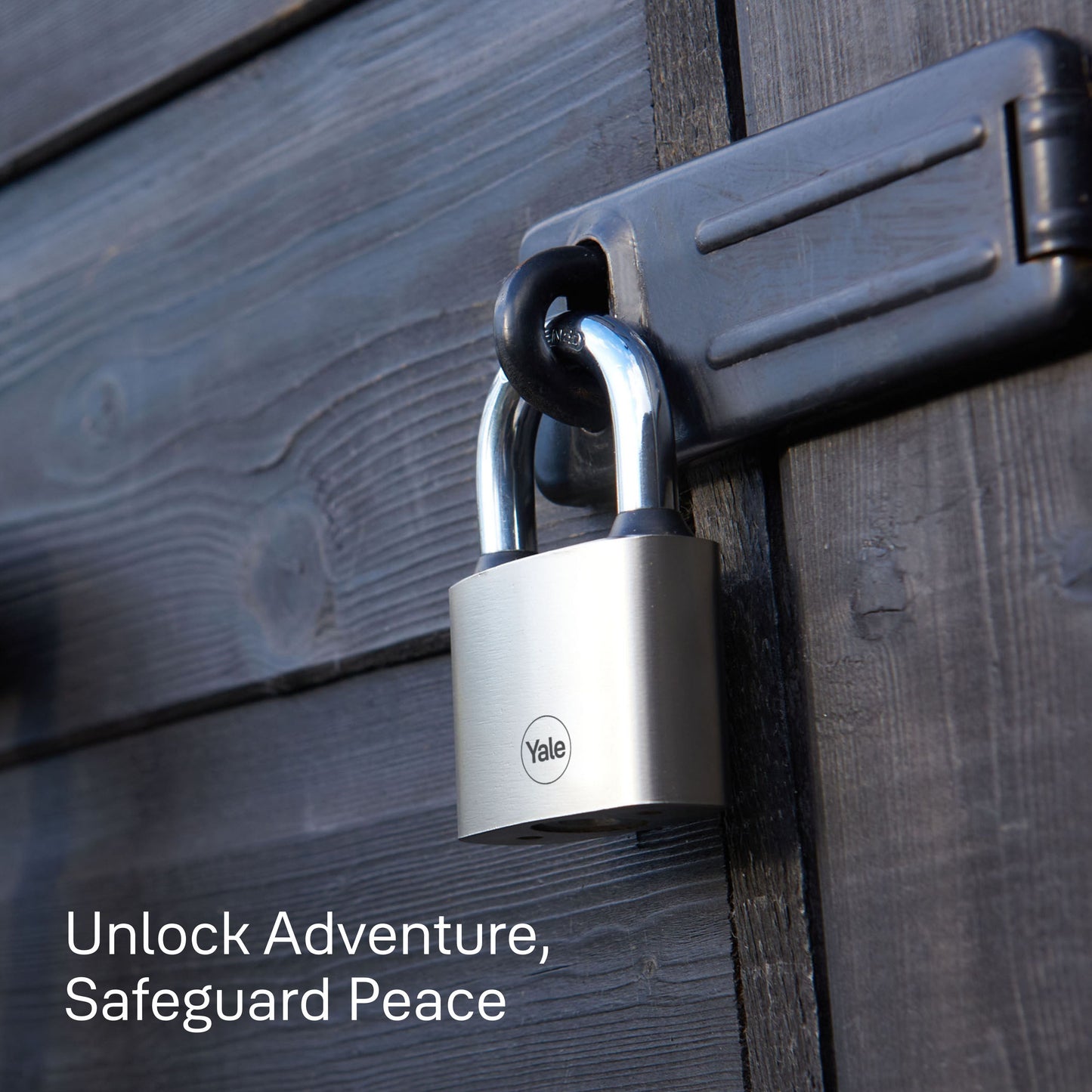 Y112/50/128/1 Yale 50mm Iron Disc Padlock with 3 Retaining Keys (Silver Finish)