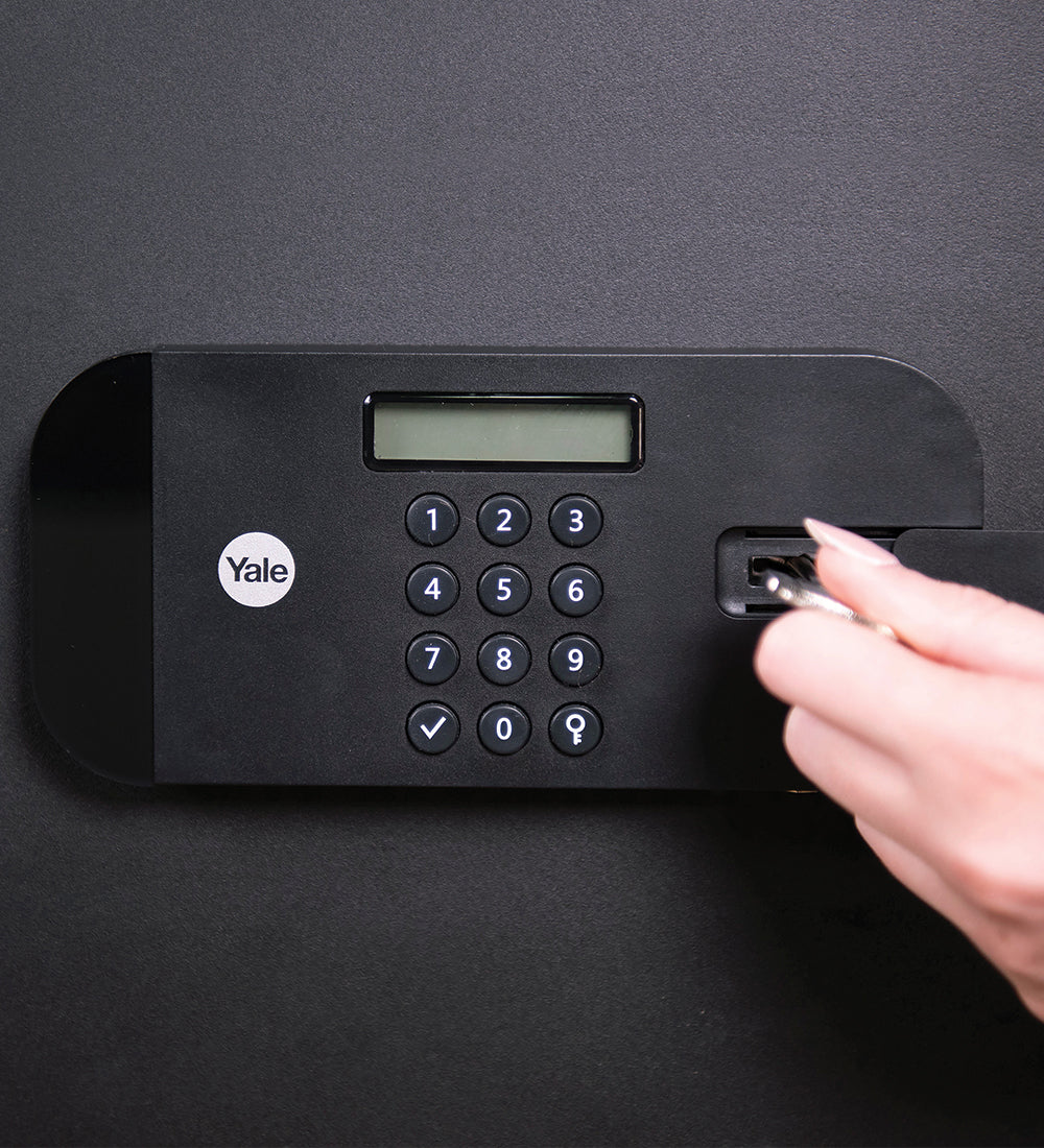 YSFB/250/EB1 High Security Digital Safe Locker with Fingerprint and Pin Access - Black
