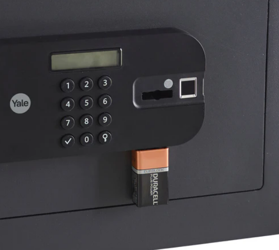 Yale YSFM/520/EG1 Maximum Security Large Digital Locker with Fingerprint and Pin Access - Grey