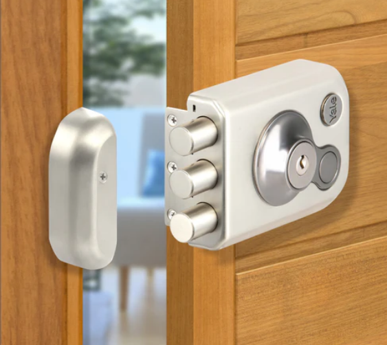 Yale Kratos™ RIM lock KRT-3B-DC-SSM/BN – Tribolt, 3 Deadbolts, Both Side Keys, 4nos. Dimple Keys (SSM/BN Finish)